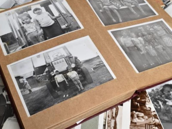 3 Ways to Protect an Old Family Photograph